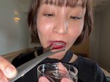 【個人撮影】玉城夏帆の舌ブラシで「汚舌苔」採取